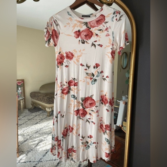 Sweet Claire Dresses & Skirts - Sweet Claire Casual Floral Flare Dress Short Sleeve A line Loose Fit Pockets